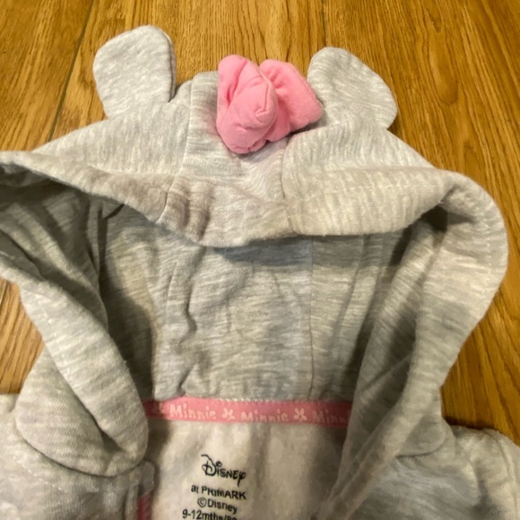 Disney Minnie Hoodie. Size 9-12 MTHS. - Picture 5 of 6